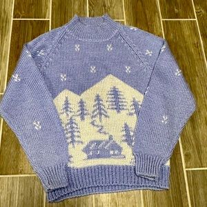 Messages Vintage Sweater. Size Medium Winter Scene.